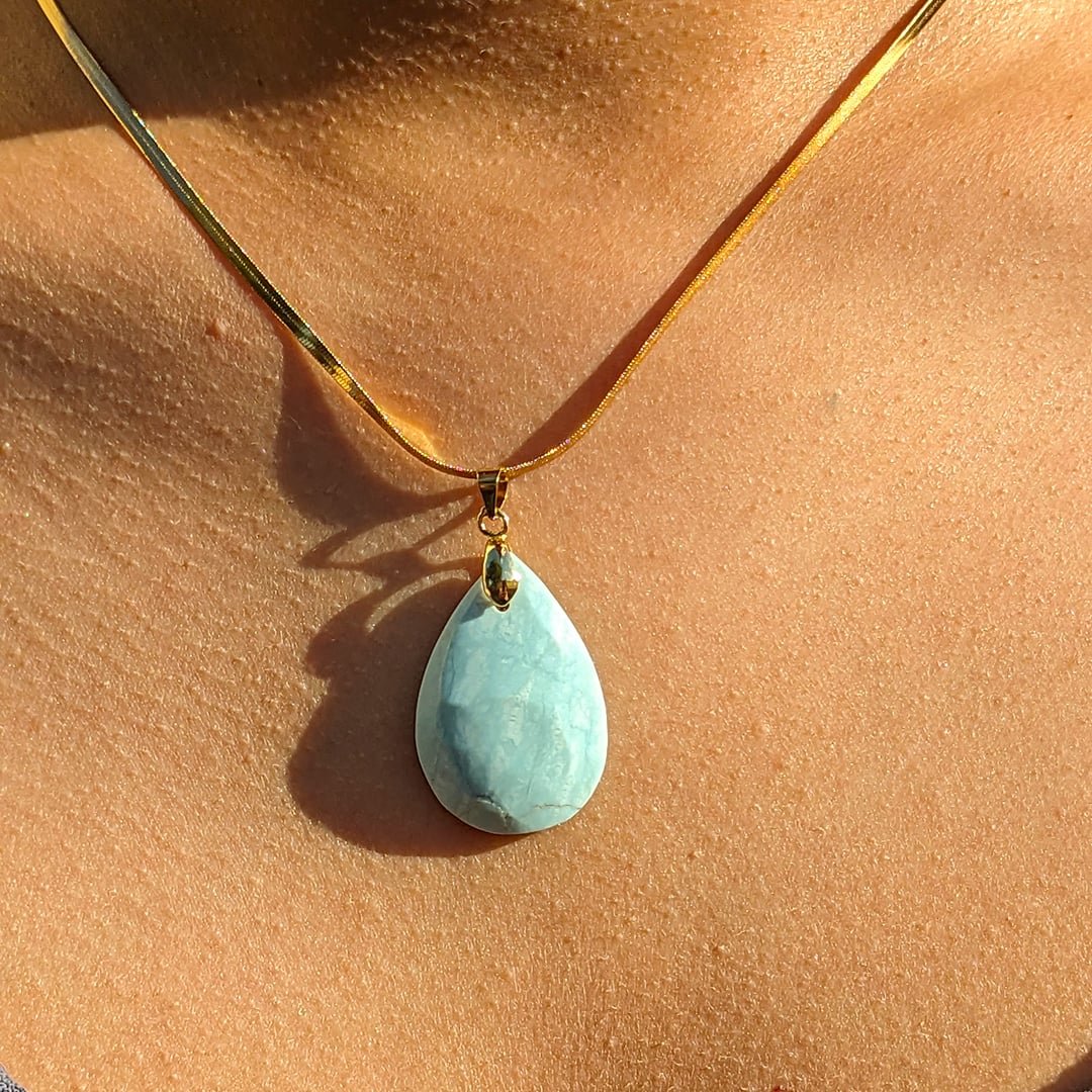 Collier avec Pendentif Opaline